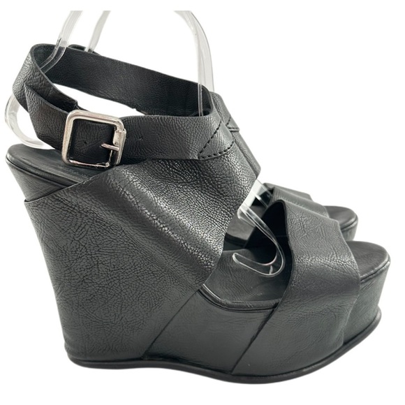 Vera Wang lavender heels size 10 41.5 black leather chunky platform avant-garde - Picture 1 of 13